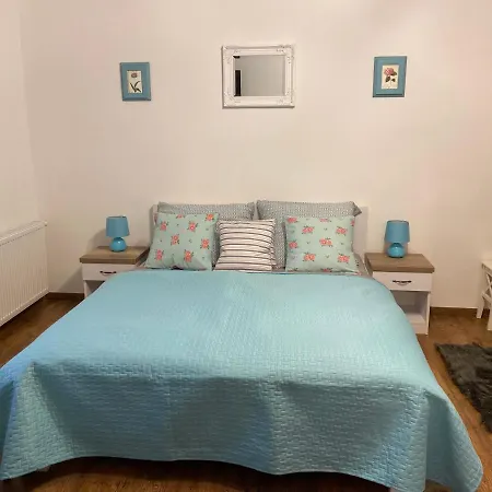 Feher-patak Vendeghaz Apartment *